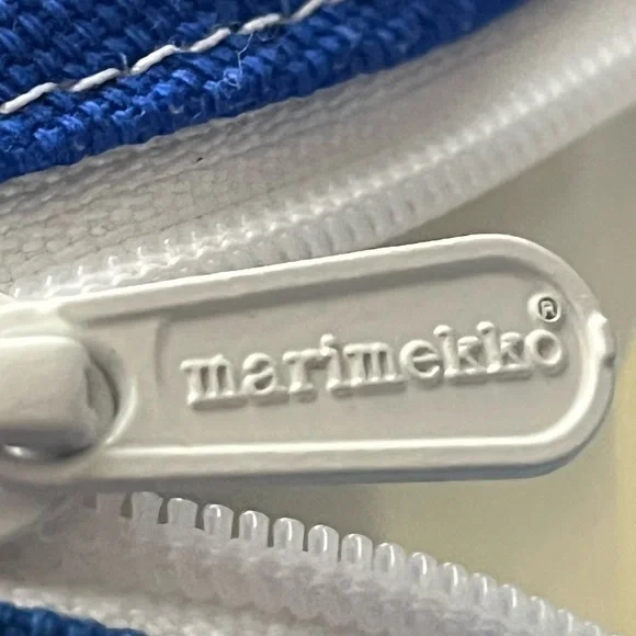 Marimekko blue poppies shoulder bag NWT - Picture 8 of 16